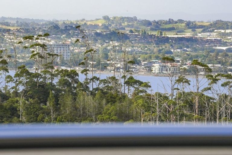 Photo of property in 987 Hibiscus Coast Highway, Waiwera, Orewa, 0994