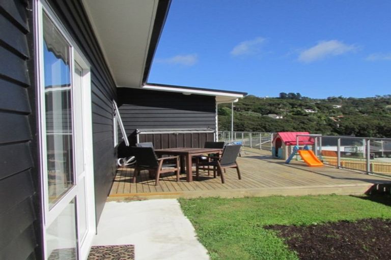 Photo of property in 208 Navigation Drive, Whitby, Porirua, 5024