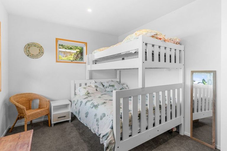 Photo of property in 25 Saint Anne Road, Waipu, 0582