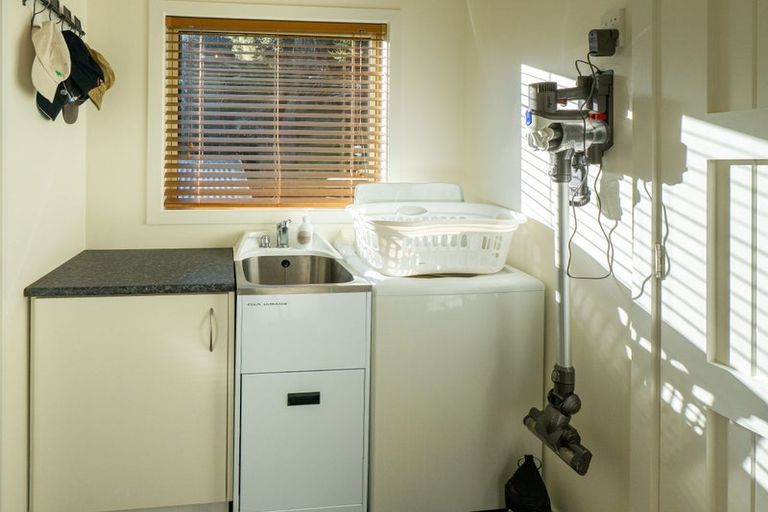 Photo of property in 20 Quail Crescent, Takamatua, 7581