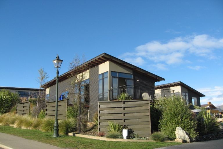 Photo of property in 13b Mataraki Place, Wanaka, 9305