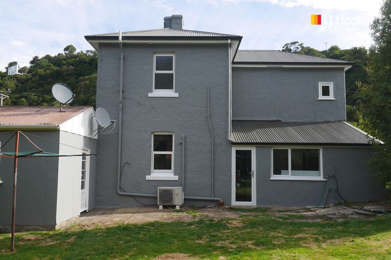 Photo of property in 52 Woodhaugh Street, Woodhaugh, Dunedin, 9010