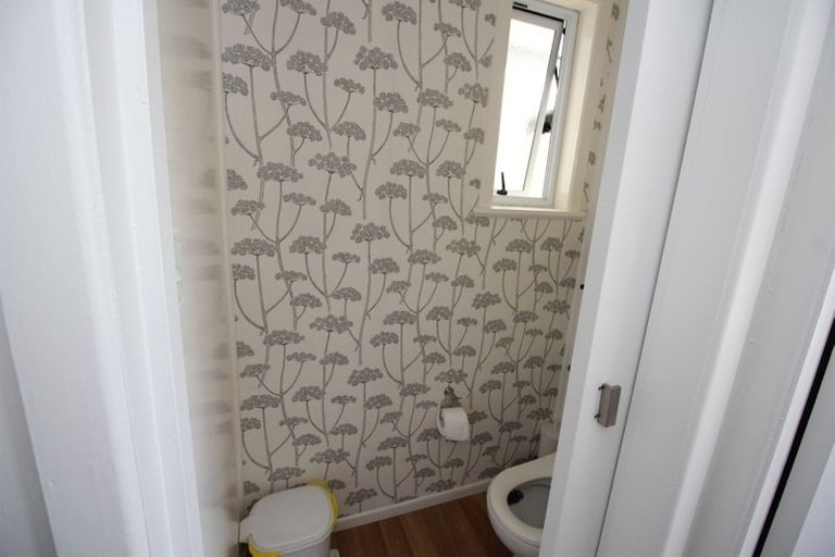 Photo of property in 25 John Street, Tokoroa, 3420