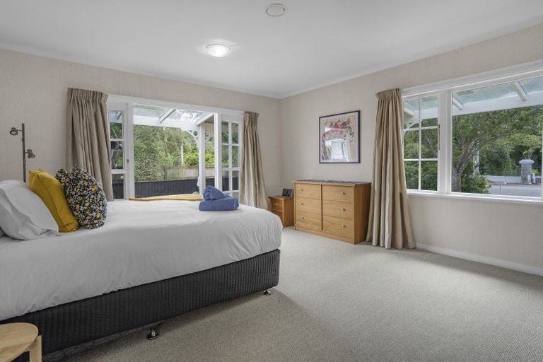 Photo of property in 28 Kuratawhiti Street, Greytown, 5712