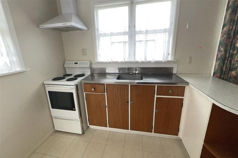 Photo of property in 56 Winchester Street, Levin, 5510