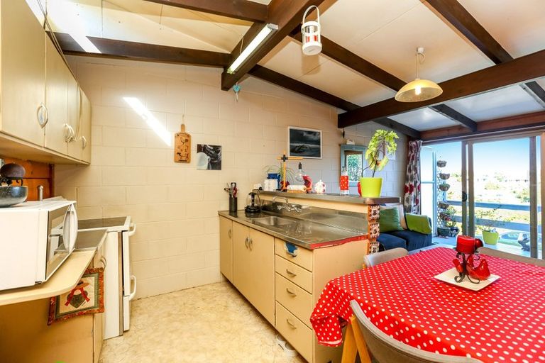 Photo of property in 164-168 Frankley Road, Frankleigh Park, New Plymouth, 4310
