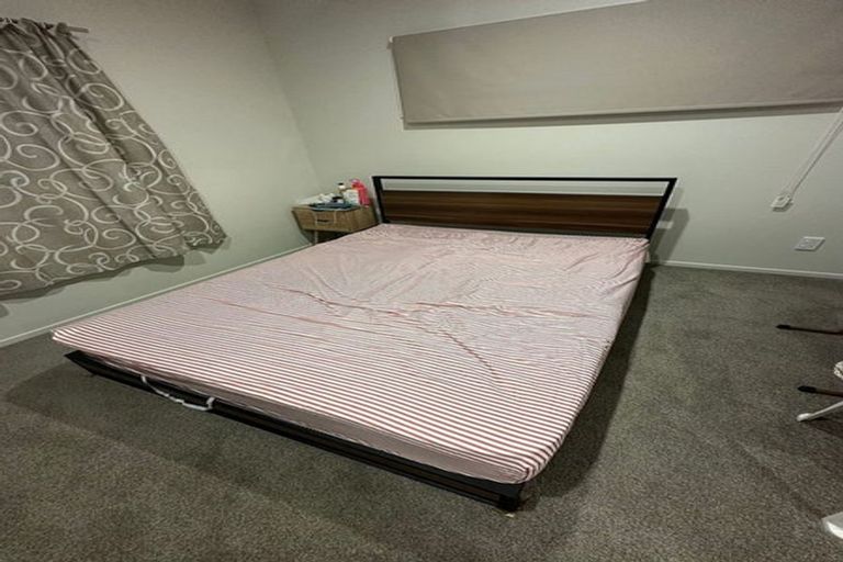 Photo of property in 1119e High Street, Taita, Lower Hutt, 5011