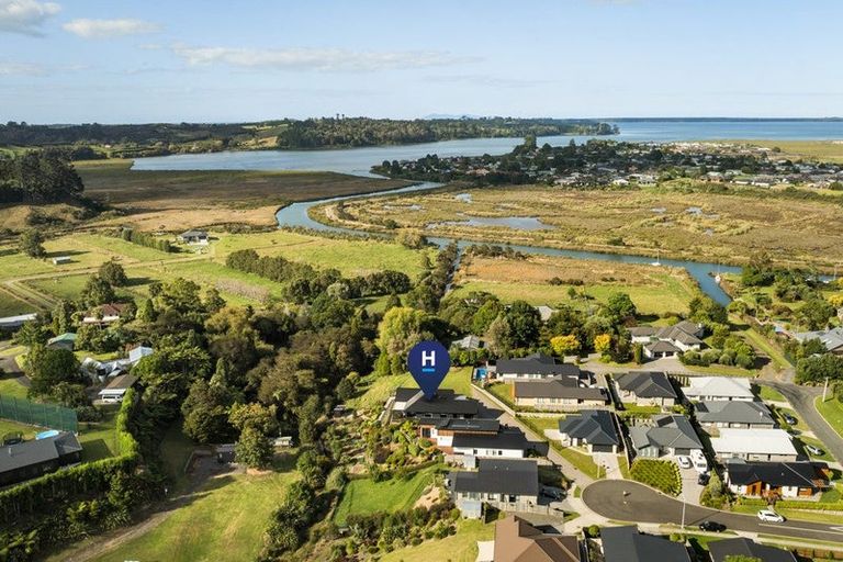 Photo of property in 15 Fintona Street, Katikati, 3129