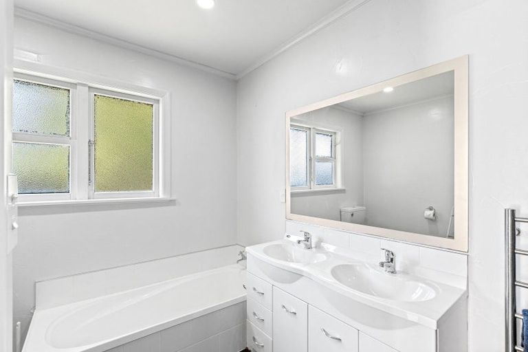 Photo of property in 39 Dorset Street, Levin, 5510