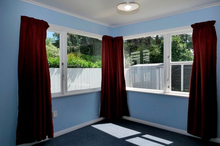 Photo of property in 130a Main Road North, Woodend, 7610