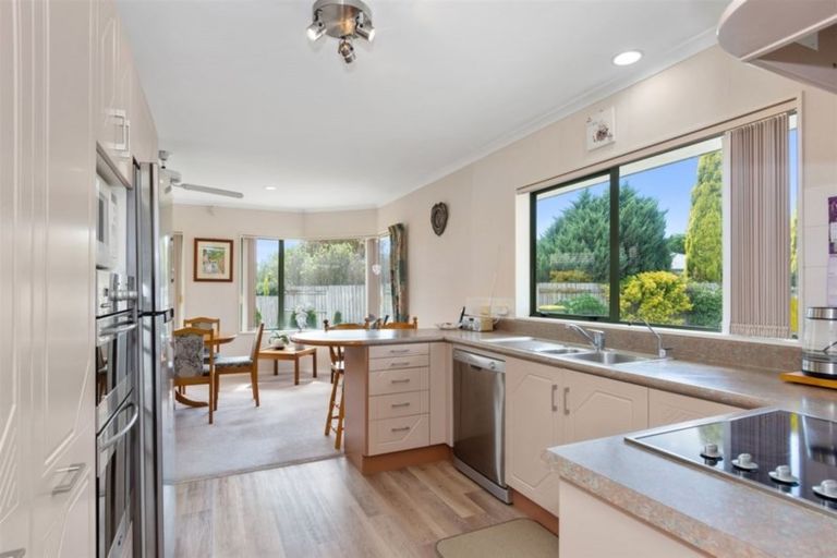 Photo of property in 34 Olympus Grove, Papamoa Beach, Papamoa, 3118