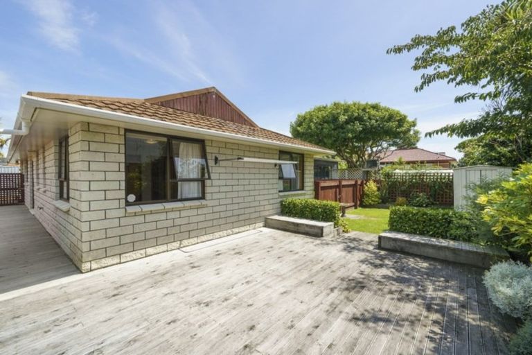 Photo of property in 7a Ngapotiki Street, Paraparaumu Beach, Paraparaumu, 5032