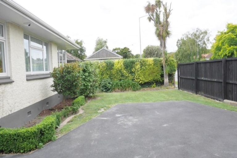 Photo of property in 205 Innes Road, St Albans, Christchurch, 8052