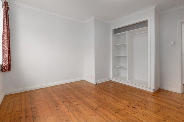 Photo of property in 124 Te Pene Avenue, Titahi Bay, Porirua, 5022