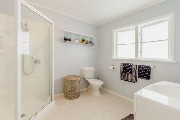 Photo of property in 40 Parata Street, Waikanae, 5036