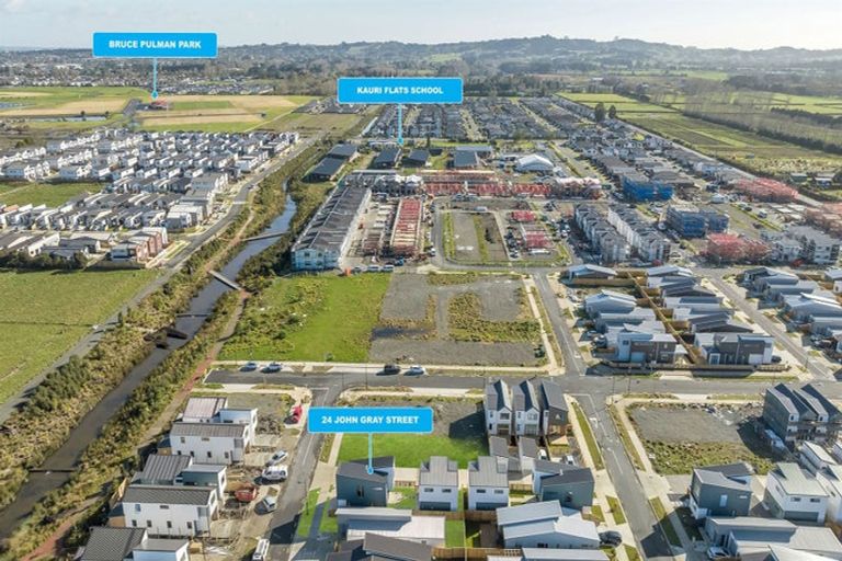 Photo of property in 24 John Gray Street, Papakura, 2110