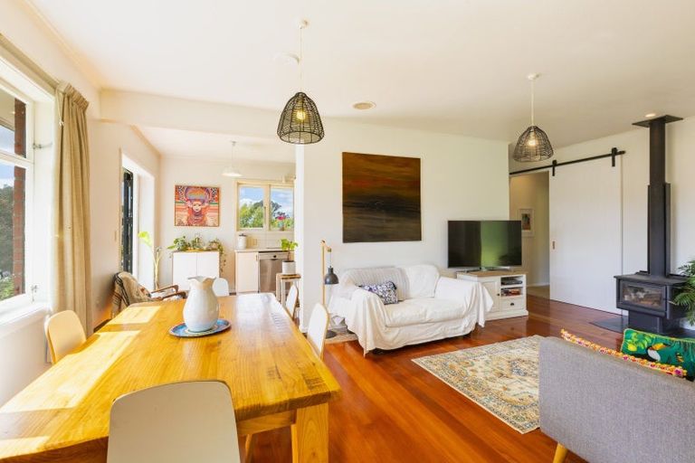 Photo of property in 36 Tamumu Road, Waipawa, 4210