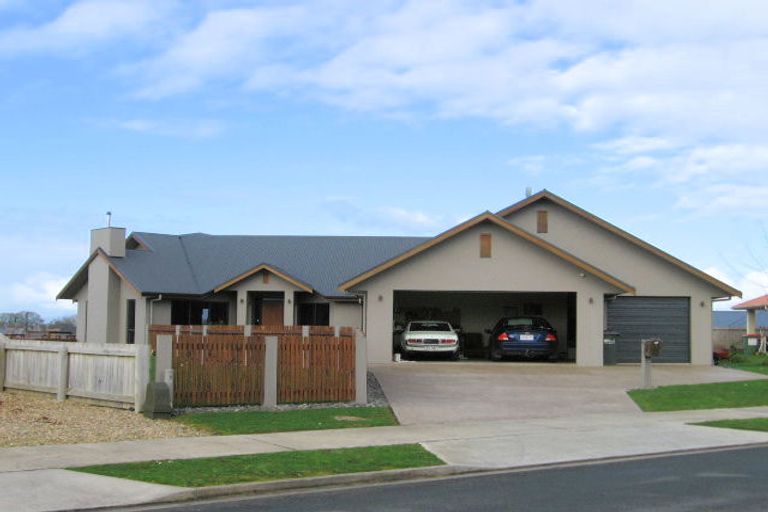 Photo of property in 19 Portobello Way, Huntington, Hamilton, 3210