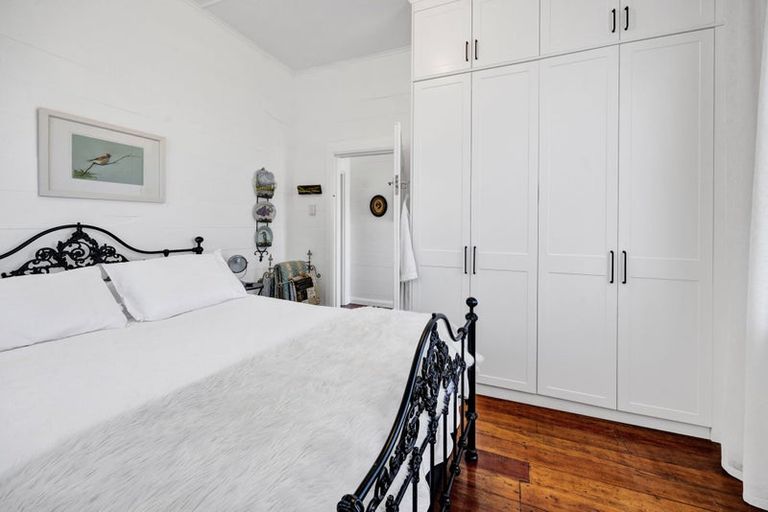 Photo of property in 53 Fox Street, Opunake, 4616