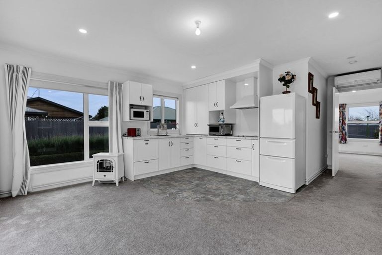 Photo of property in 24 Rata Street, Hawera, 4610