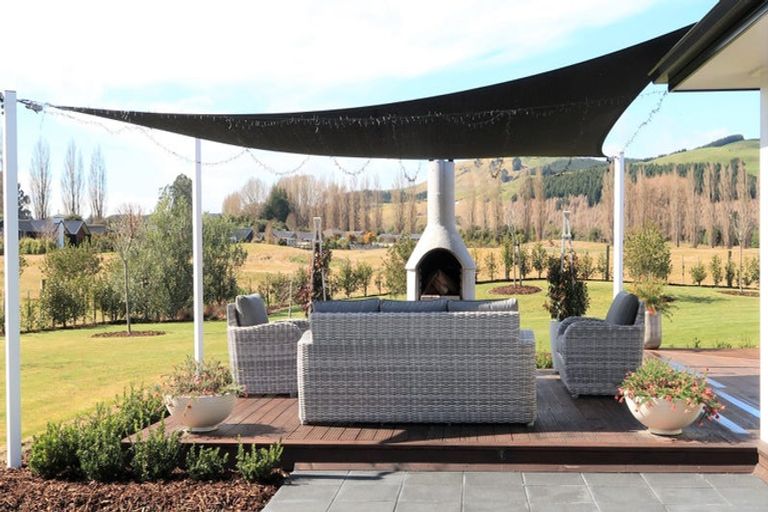 Photo of property in 32/500 Kinloch Road, Kinloch, Taupo, 3377