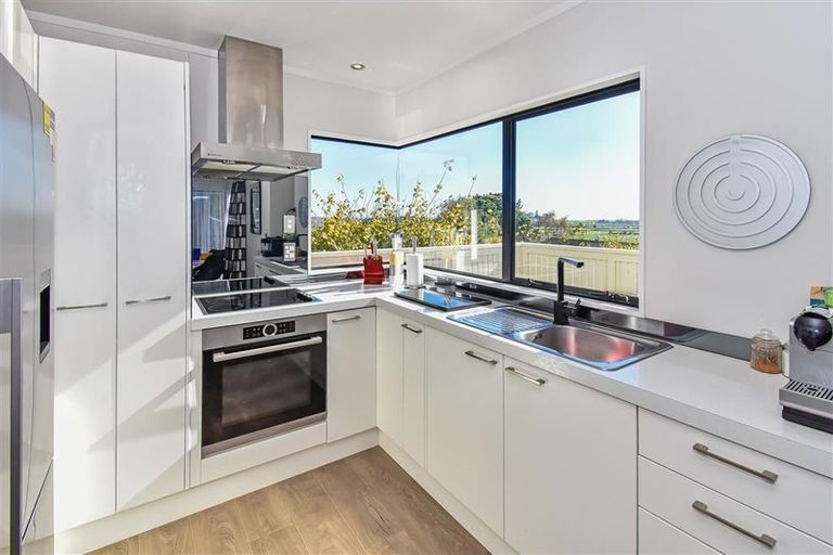 Photo of property in 50b Kauri Road, Pukekohe, 2120