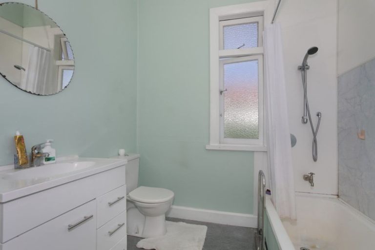 Photo of property in 40 Stewart Street, Marton, 4710