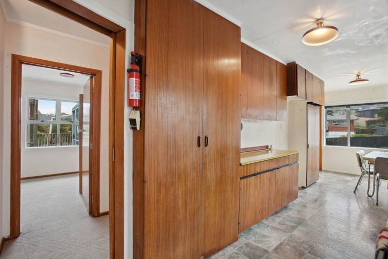 Photo of property in 65 Saffron Street, Birkdale, Auckland, 0626