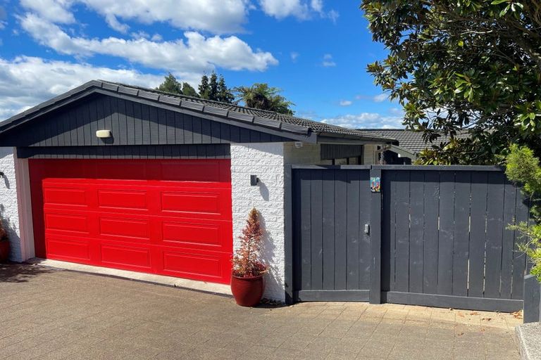 Photo of property in 13 Westbourne Avenue, Pomare, Rotorua, 3015