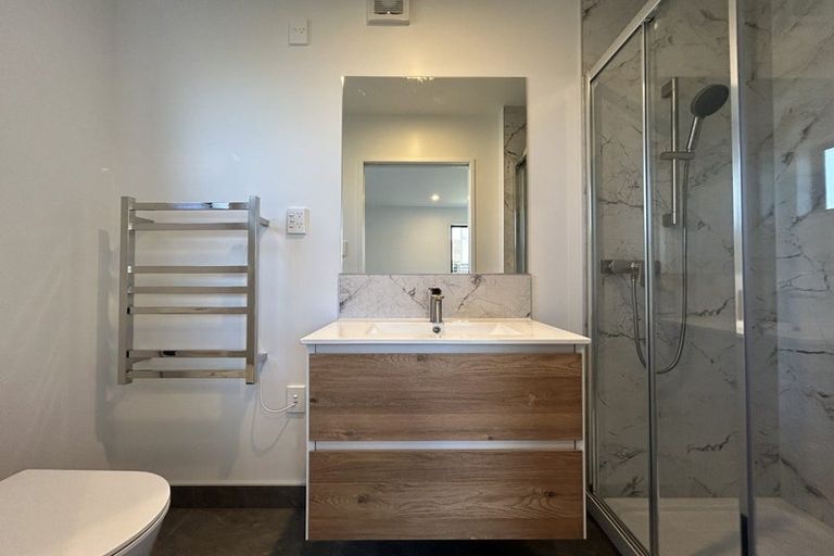 Photo of property in 15a Arimu Road, Papakura, 2110