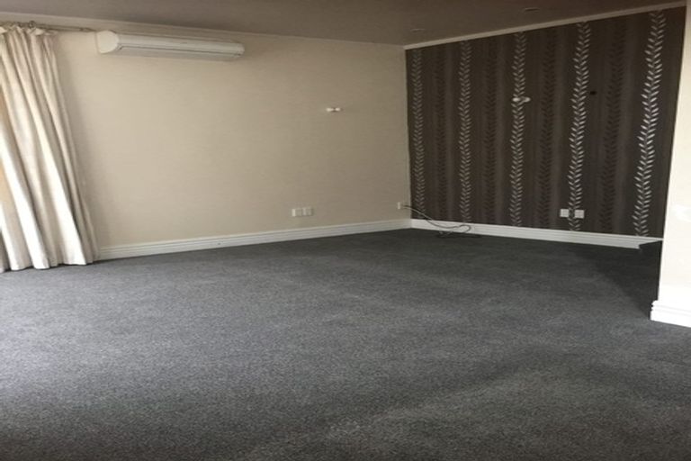 Photo of property in 27 Nairn Street, Mount Cook, Wellington, 6011