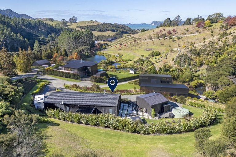 Photo of property in 36 Spikes Way, Whitianga, 3510