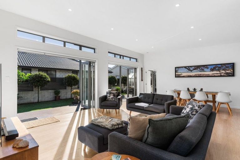 Photo of property in 59b Simpson Road, Papamoa Beach, Papamoa, 3118