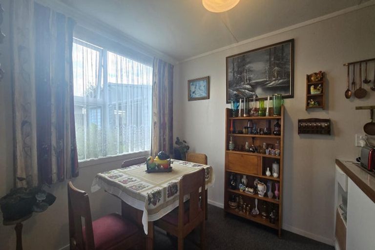 Photo of property in 8 Kent Street, Tokoroa, 3420
