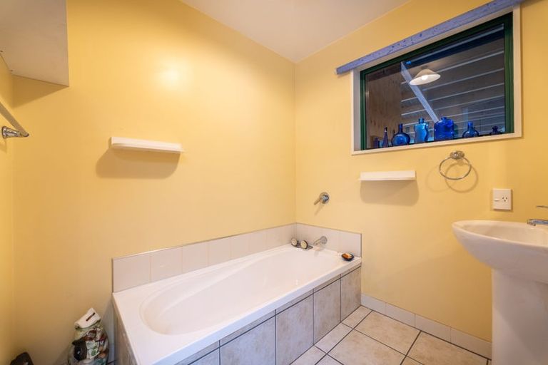 Photo of property in 18 Chateau Close, Gleniti, Timaru, 7910