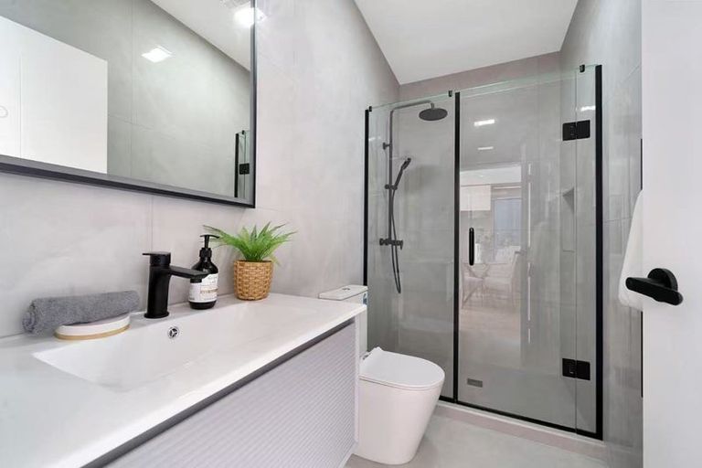 Photo of property in 40 Paretao Street, Massey, 0614