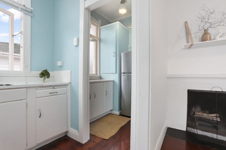 Photo of property in 1/23 Islington Avenue, New Lynn, Auckland, 0600