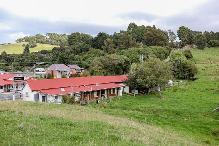 Photo of property in 6025 Christchurch Akaroa Road, Duvauchelle, 7583