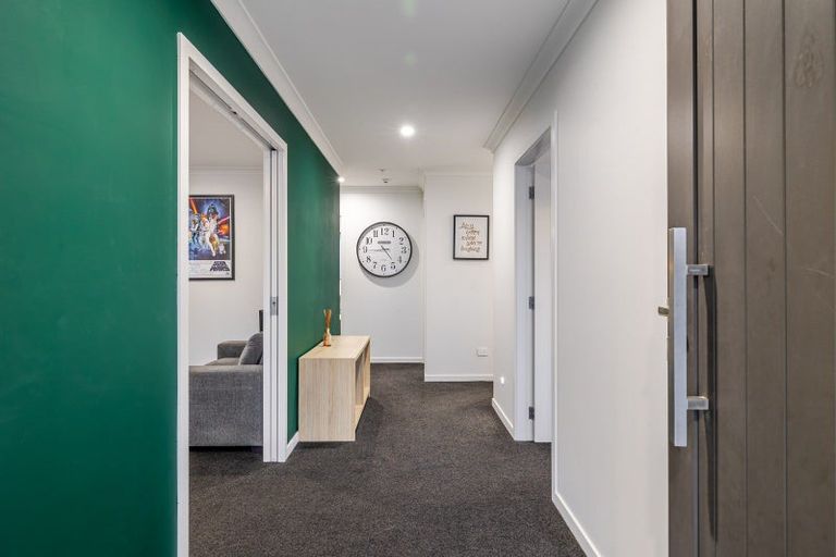 Photo of property in 12 Peckham Lane, Ashhurst, 4810