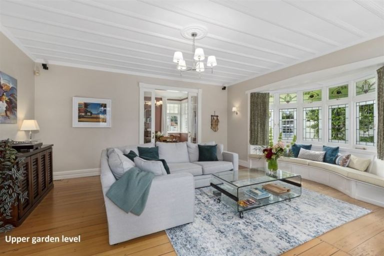 Photo of property in 1 Grove Road, Devonport, Auckland, 0624