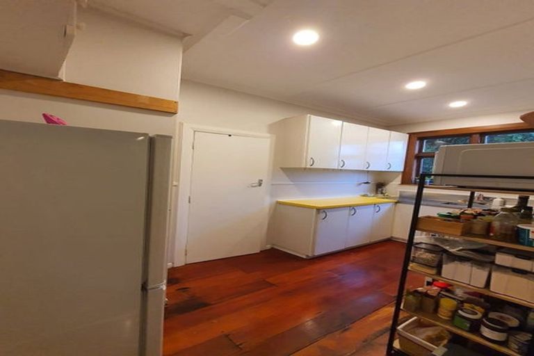Photo of property in 43 Wilton Road, Wadestown, Wellington, 6012