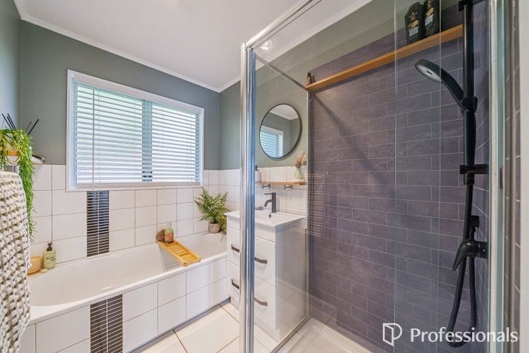 Photo of property in 178b Major Drive, Kelson, Lower Hutt, 5010