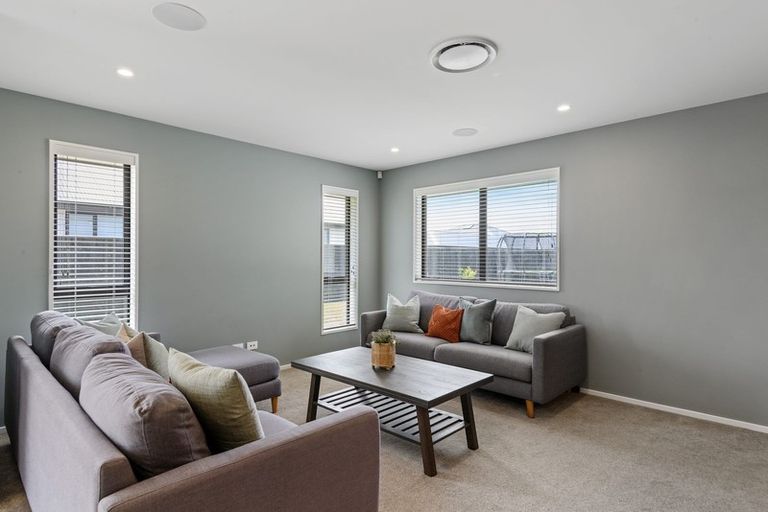 Photo of property in 31 Falcon Road, Rolleston, 7615