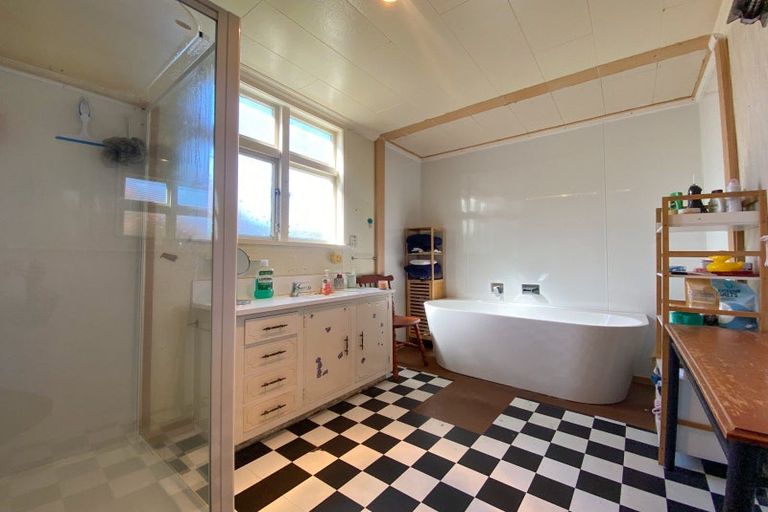 Photo of property in 16 Wigan Street, Gore, 9710