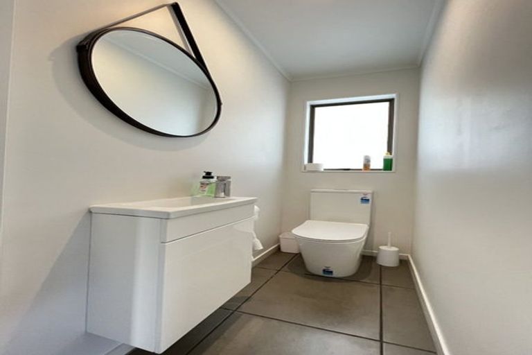 Photo of property in 35b Latitude Close, Whitby, Porirua, 5024