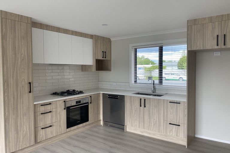 Photo of property in 92u2 Grandview Road, Hamilton, 3200