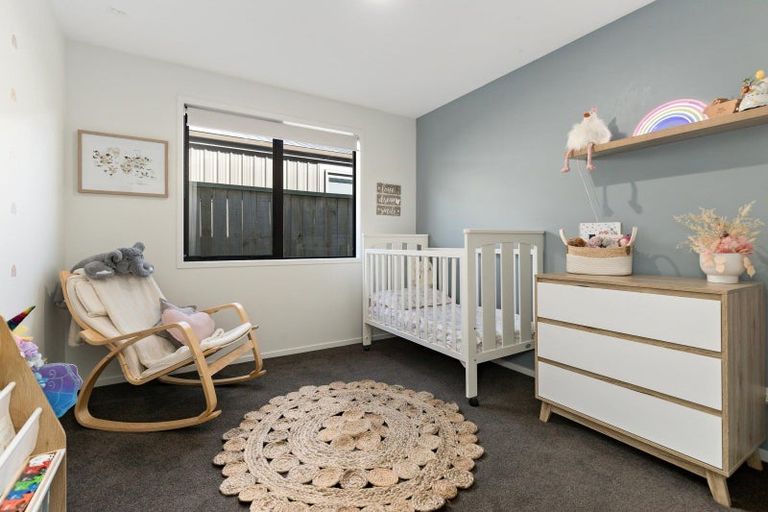 Photo of property in 64 Muster Road, Jacks Point, 9371