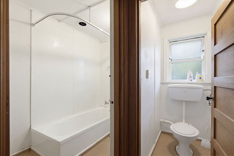 Photo of property in 14 Karamu Street, Upper Riccarton, Christchurch, 8041