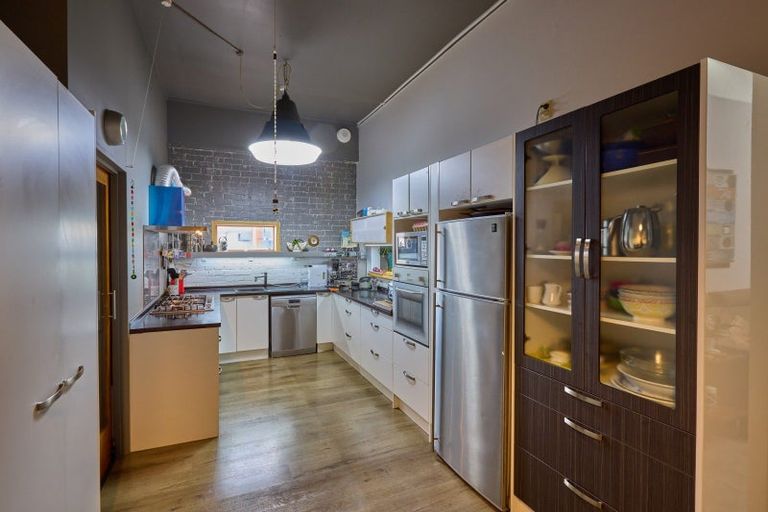 Photo of property in 10 Oxford Terrace, Mount Cook, Wellington, 6021