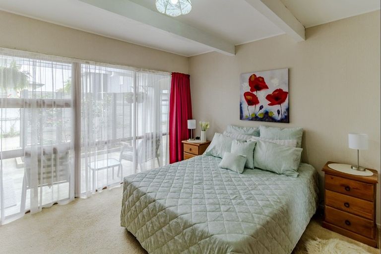 Photo of property in 2/19 Church Road, Taradale, Napier, 4112